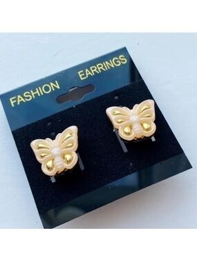 Vintage Handmade Butterfly Button Earrings